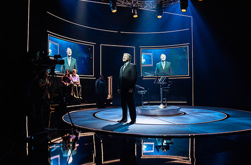 Rory Bremner (Chris Tarrant)